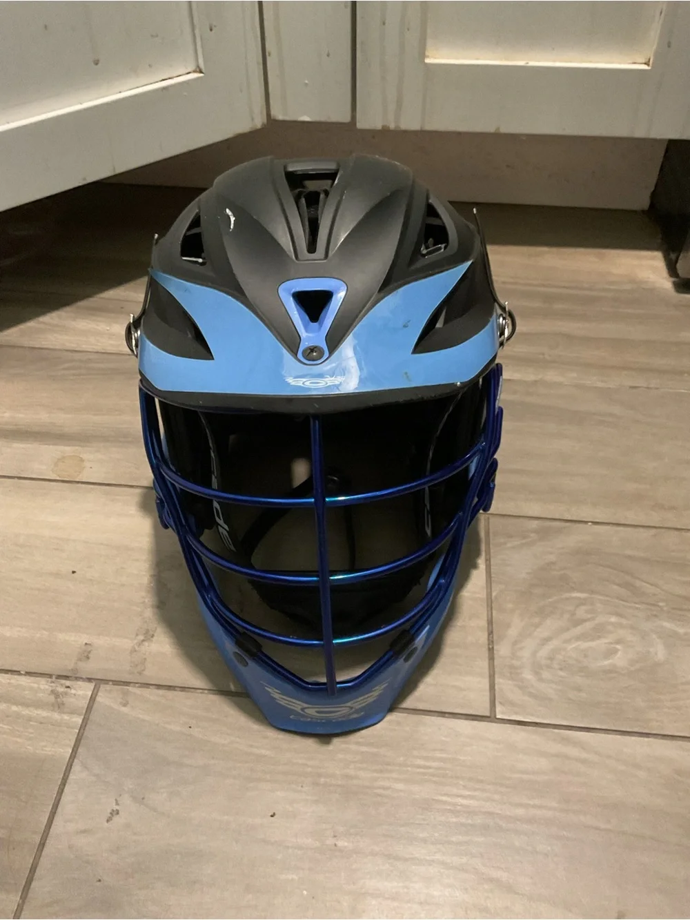 Cascade Vintage Blue Black Lacrosse Helmet Sporting Goods Model R Face Guard